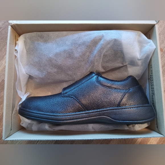 NEW Orthofeet Broadway Black Leather 10.5 Wide - Picture 3 of 9